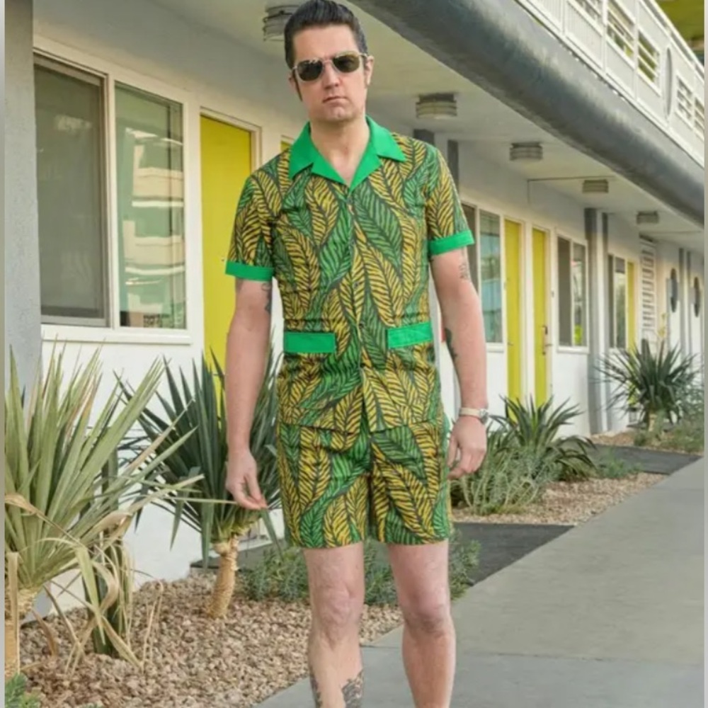 NWT RockinBettie Men’s Cabana Set